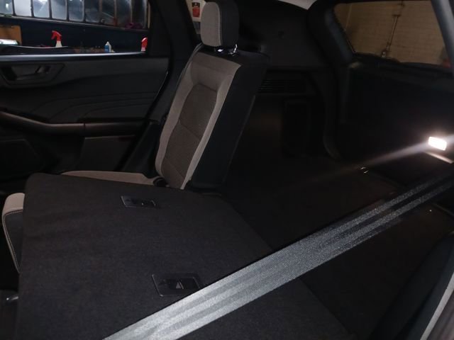 Certified 2022 Ford Escape SE w/ Cold Weather Package image 46