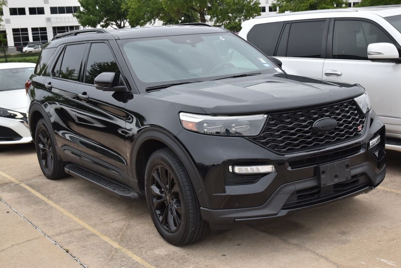 Used 2020 Ford Explorer ST w/ Premium Technology Package AWD/4WD image 4