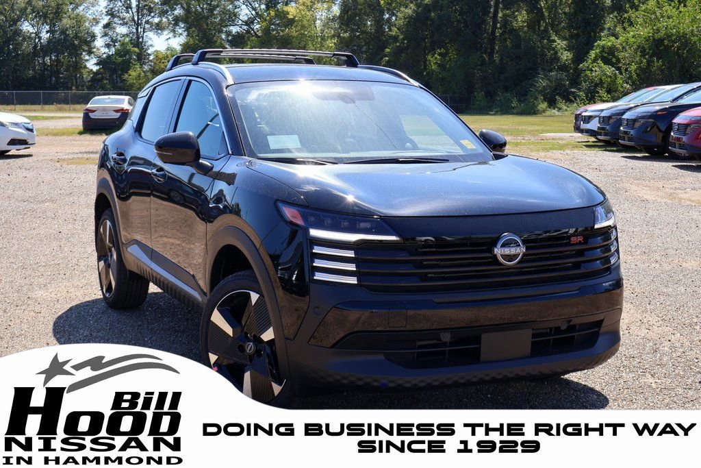 New 2026 Nissan Kicks SR w/ Cold Weather Package image 1