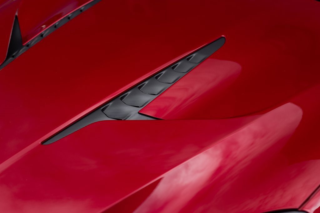 New 2025 Aston Martin Vanquish image 15