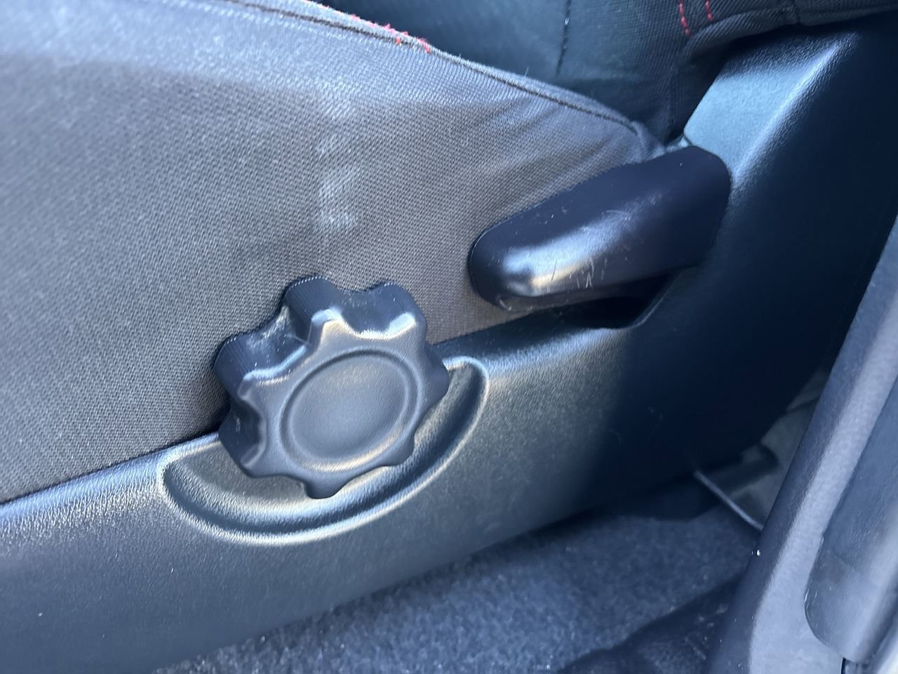 Used 2022 Toyota Tacoma SR5 image 19