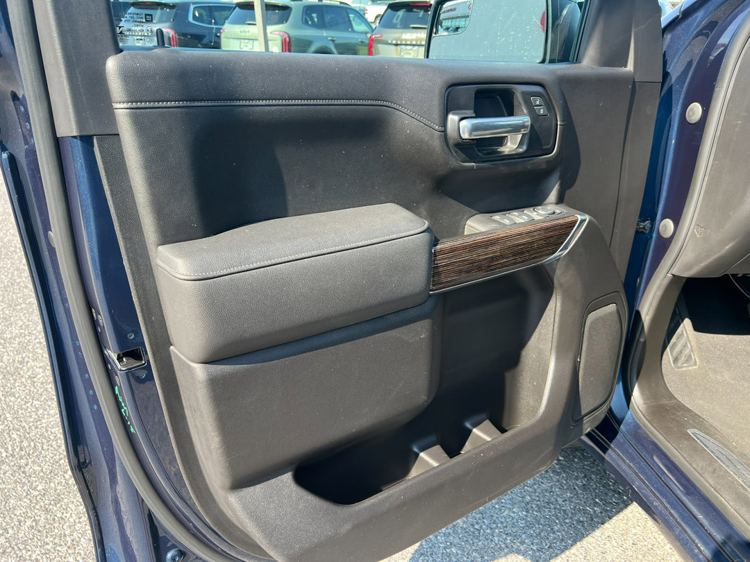 Used 2021 GMC Sierra 1500 Elevation image 14