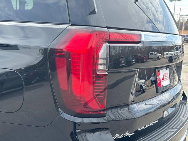 Used 2025 GMC Yukon Denali image 12