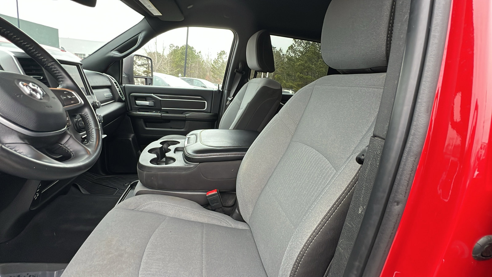 Used 2024 RAM 2500 Big Horn w/ Bed Utility Group image 17