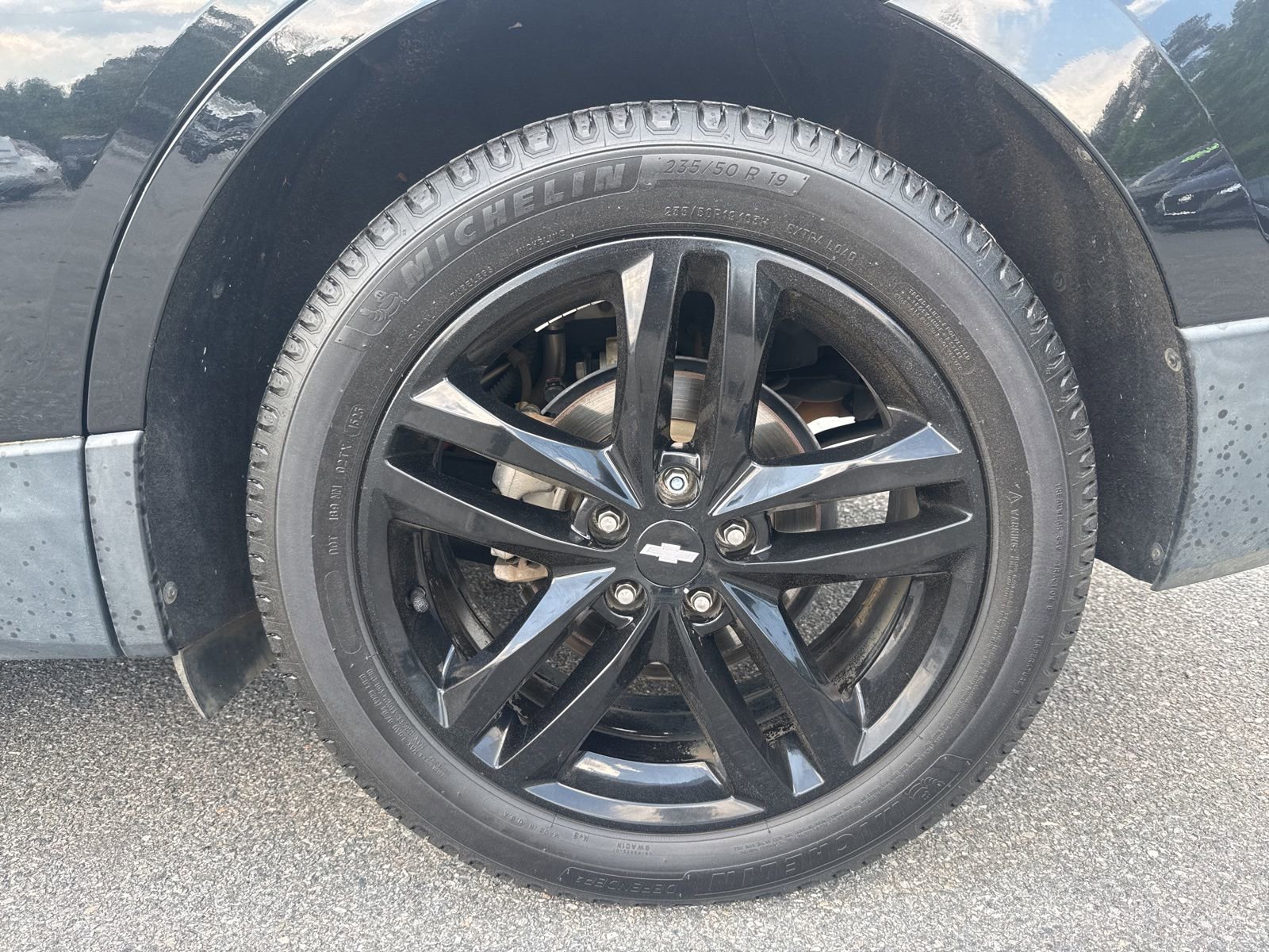Used 2020 Chevrolet Equinox LT w/ Midnight Edition FWD image 22