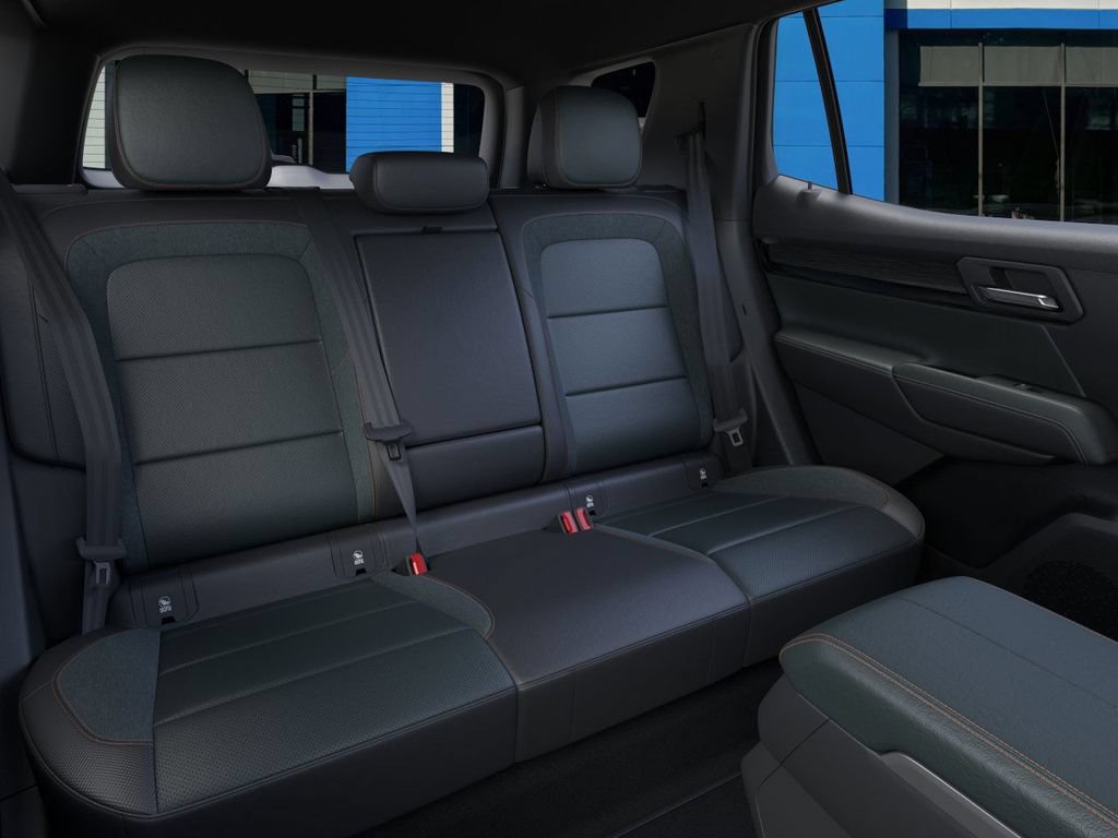 New 2026 GMC Terrain AT4 w/ Technology Package II AWD/4WD image 17