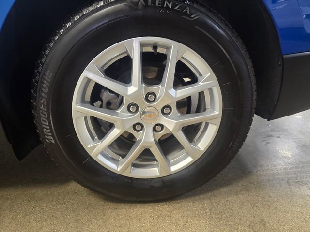 Used 2024 Chevrolet Equinox LT AWD/4WD image 32