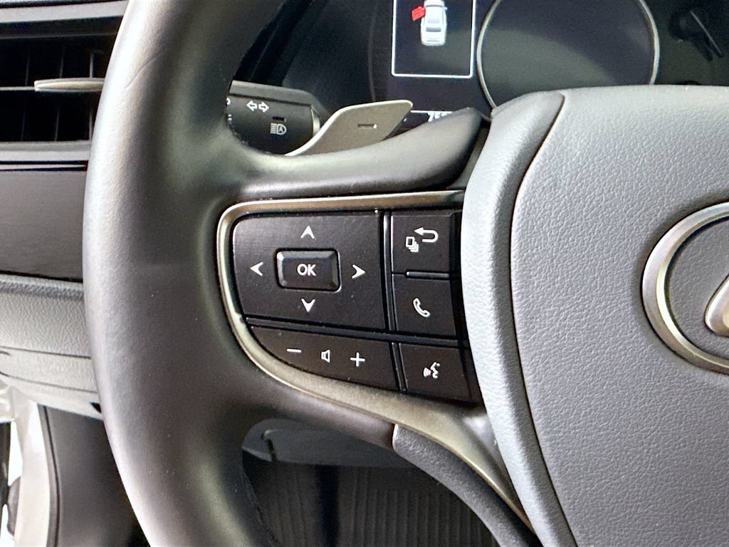 Certified 2025 Lexus ES 300h w/ Premium Package FWD image 11