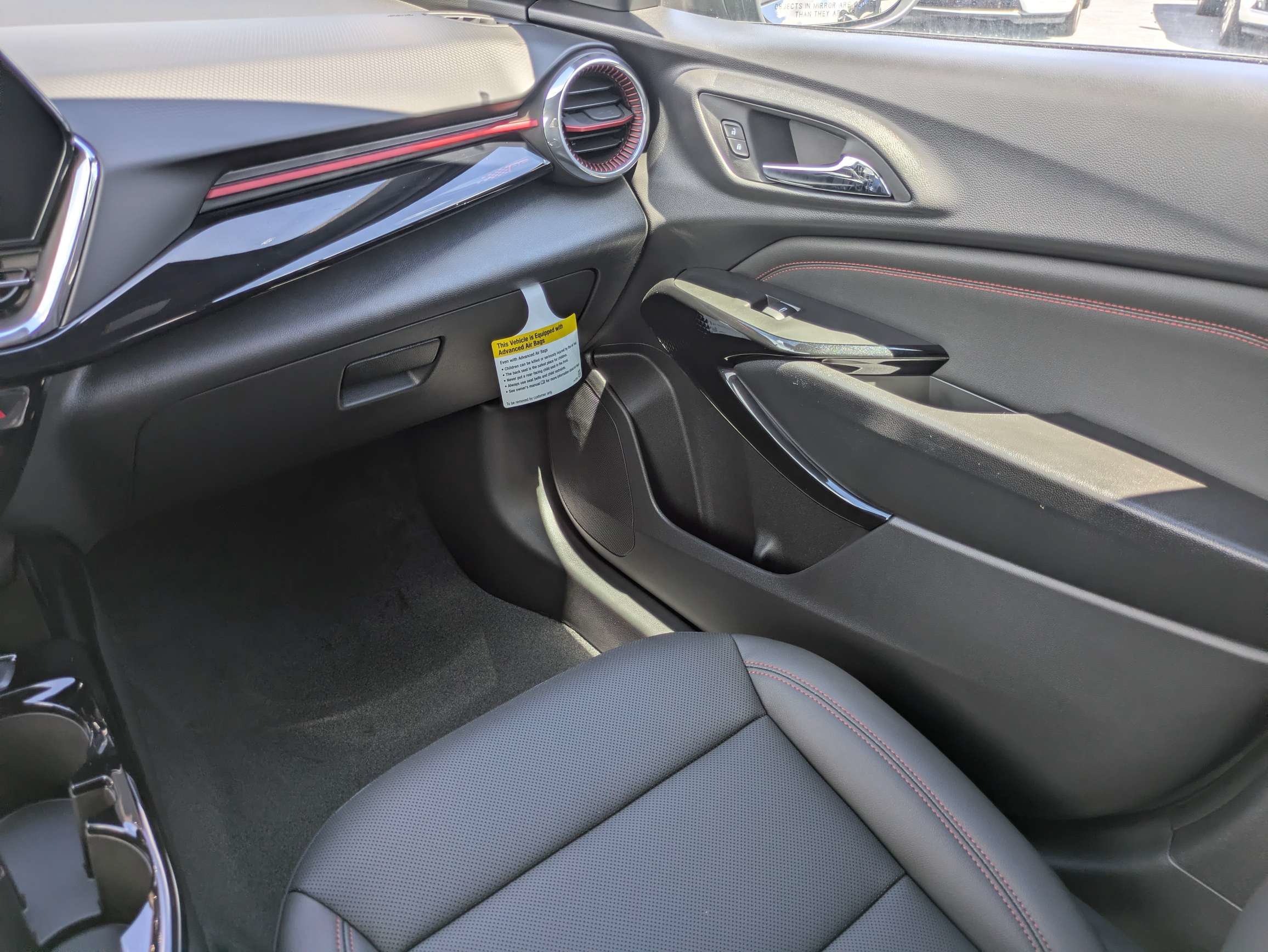 New 2026 Chevrolet Trax RS w/ Driver Confidence Package FWD image 9