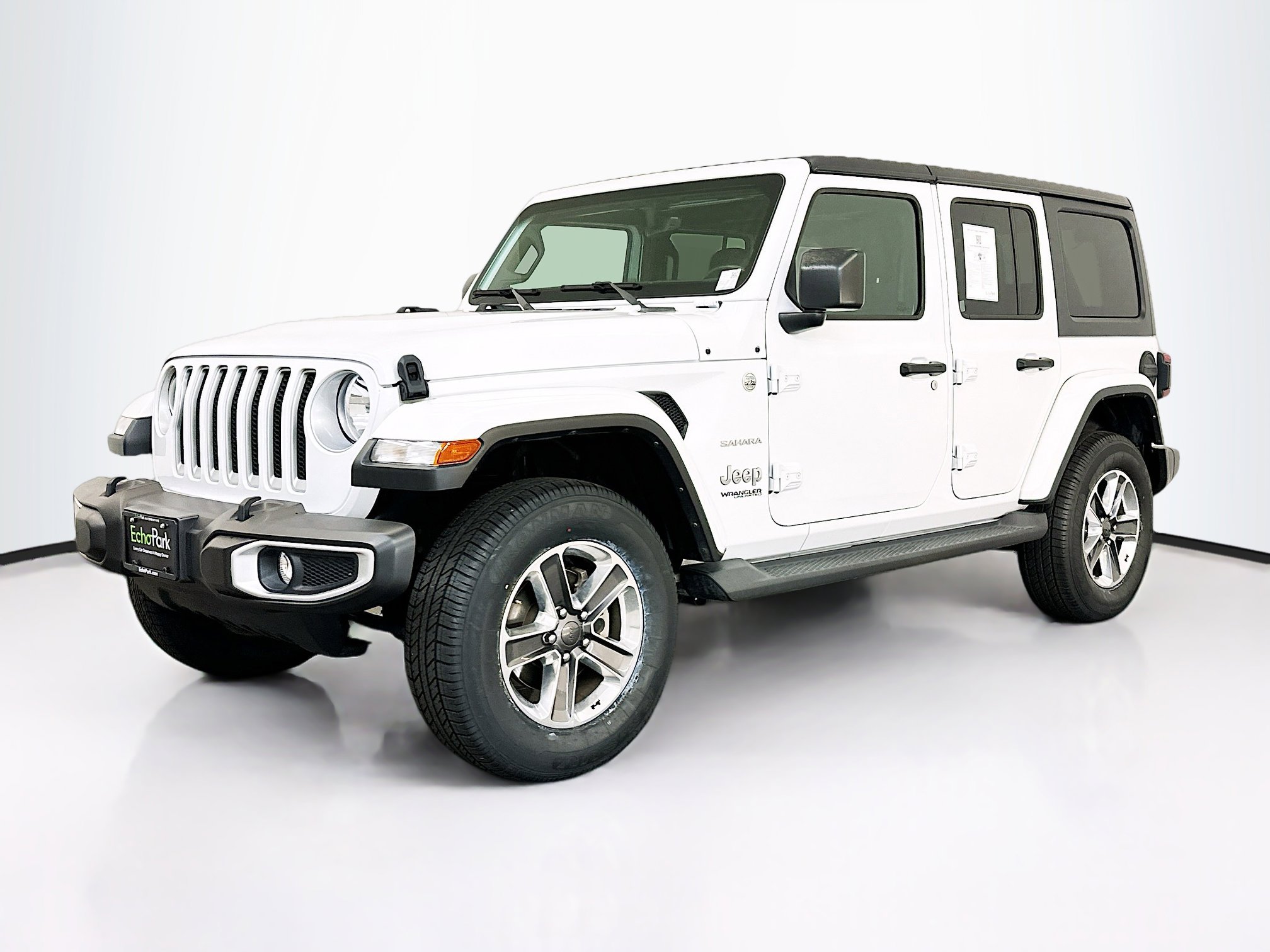 Used 2021 Jeep Wrangler Unlimited Sahara AWD/4WD image 3