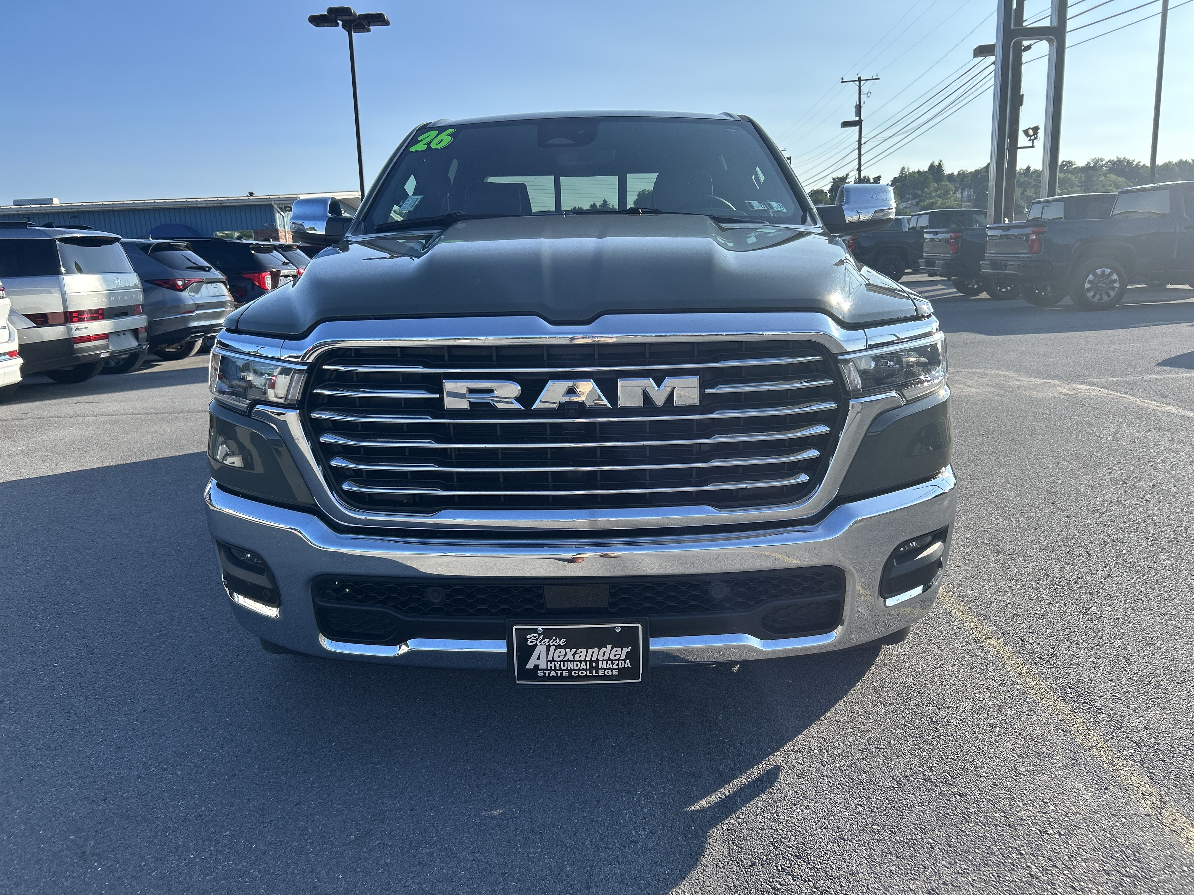 Used 2026 RAM 1500 Laramie AWD/4WD image 10