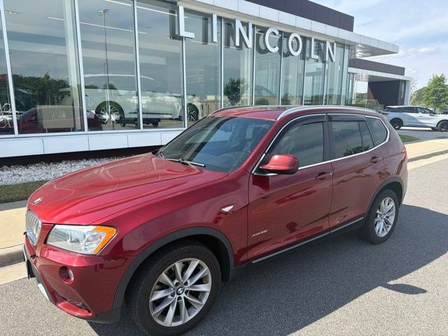 Used 2013 BMW X3 xDrive28i AWD/4WD image 1