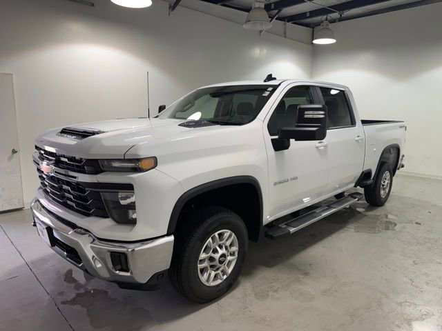 Certified 2025 Chevrolet Silverado 2500 LT w/ Convenience Package AWD/4WD image 3