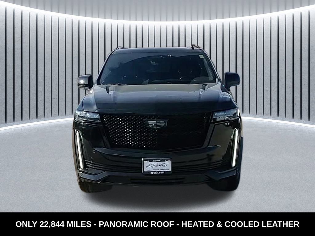 Used 2021 Cadillac Escalade Sport image 2