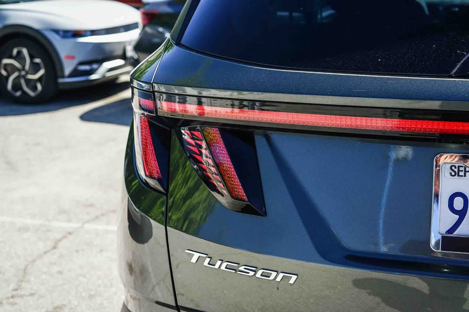 Certified 2022 Hyundai Tucson SEL w/ Cargo Package image 11