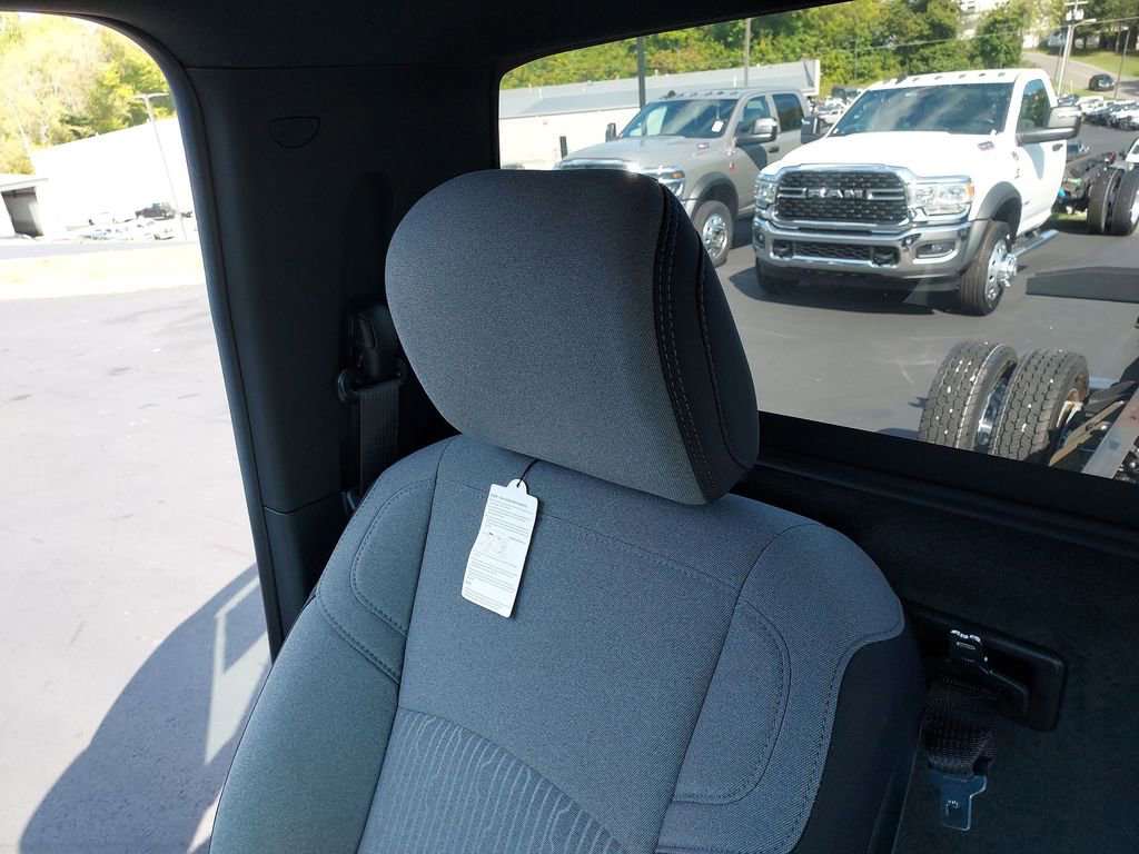 New 2024 RAM 5500 SLT w/ Quick Order Package 2YG SLT AWD/4WD image 12