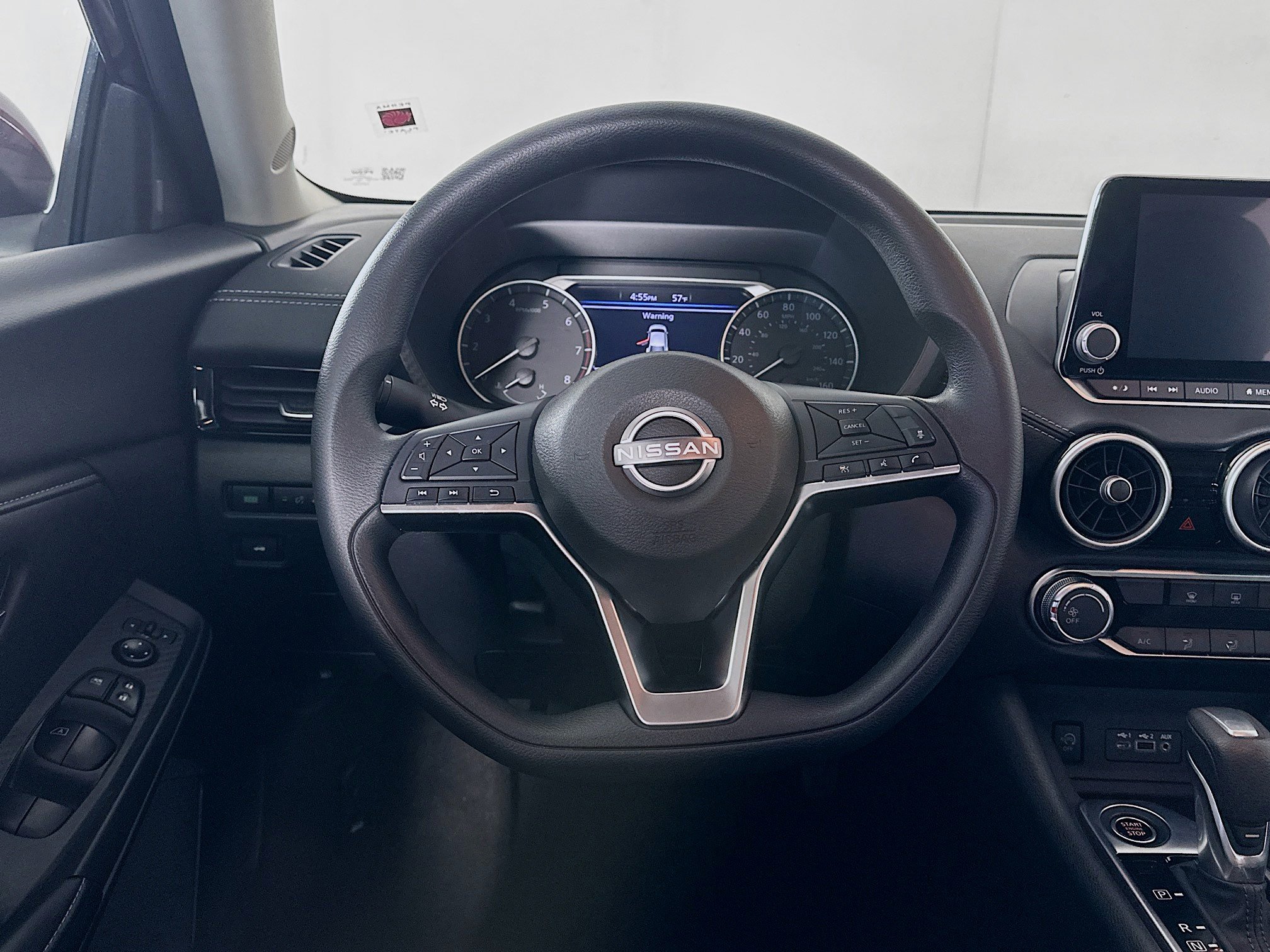 Used 2025 Nissan Sentra SV image 17