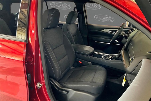 New 2026 Chevrolet Traverse LT w/ Sun and Wheel Package image 11
