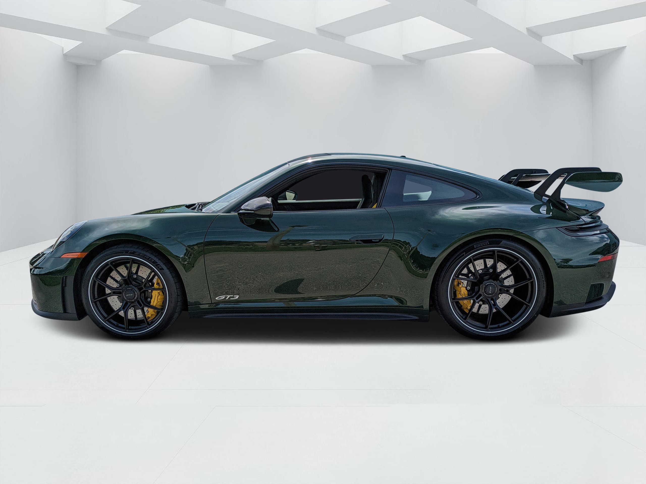 Used 2025 Porsche 911 GT3 RWD image 6