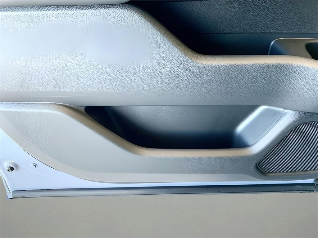 Used 2025 Honda Pilot TrailSport image 14