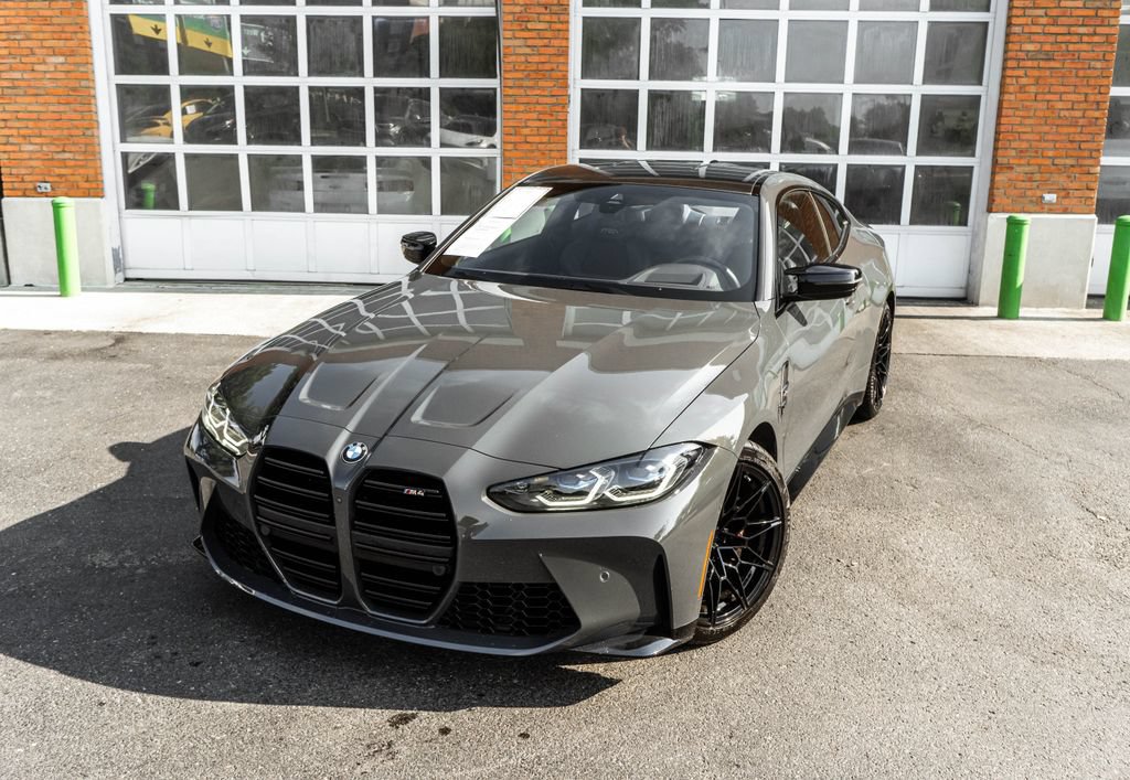 Used 2021 BMW M4 Coupe w/ Executive Package RWD image 2