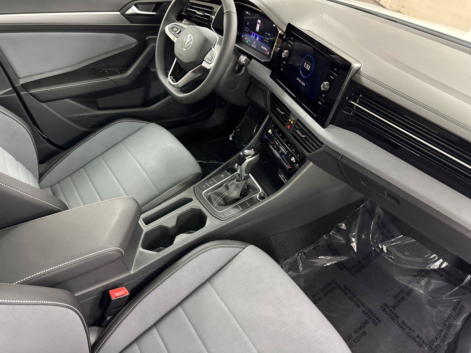 New 2027 Volkswagen Jetta SE FWD image 14
