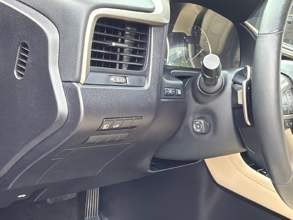 Used 2021 Lexus RX 350 FWD w/ Accessory Package image 19