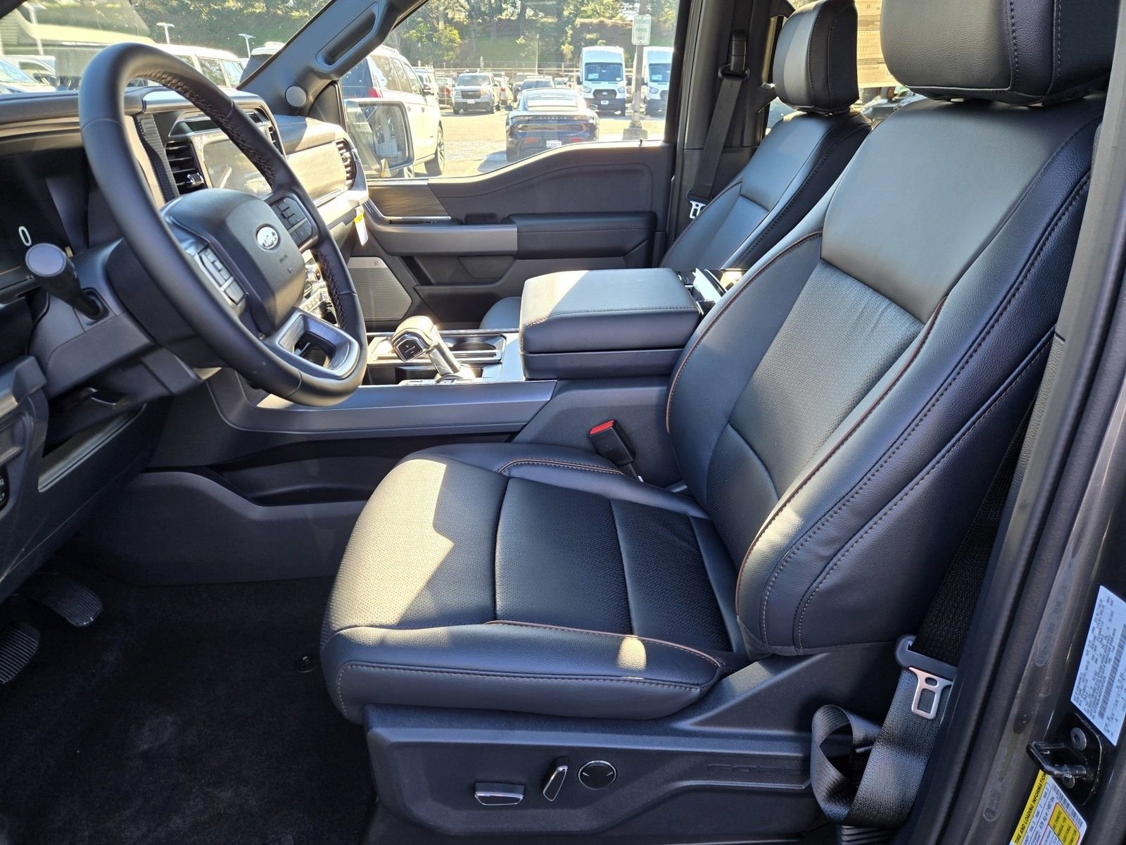 New 2025 Ford F150 Lariat w/ Equipment Group 502A High image 8