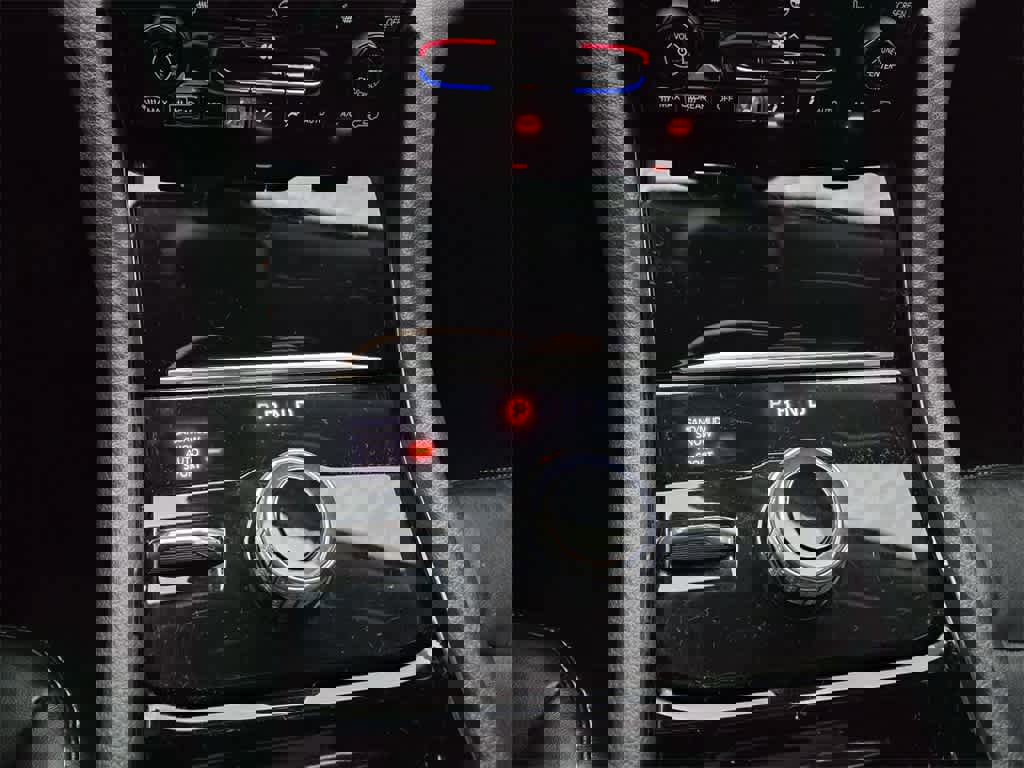 Used 2021 Jeep Grand Cherokee L Limited image 18