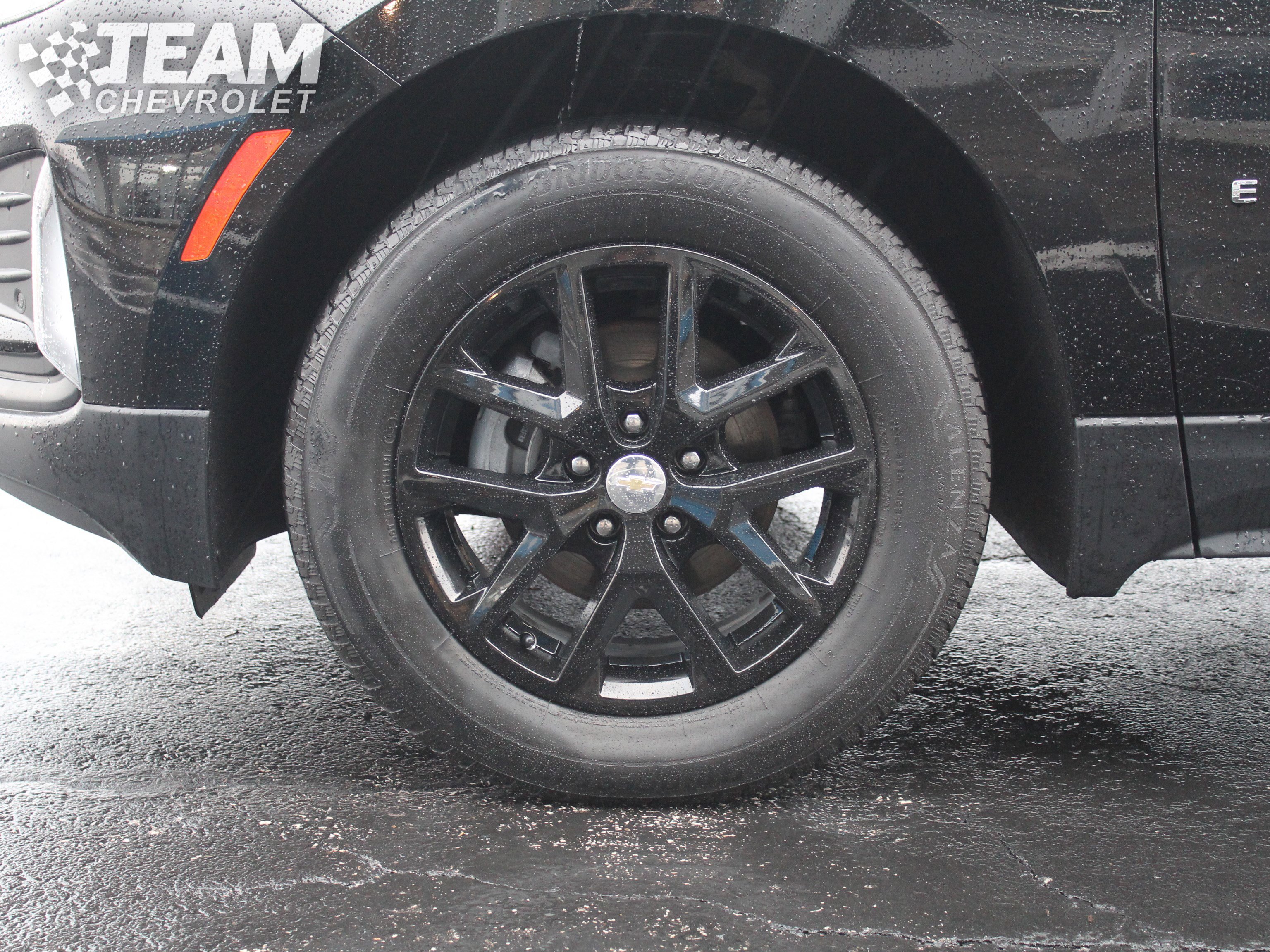 Used 2024 Chevrolet Equinox LT image 30