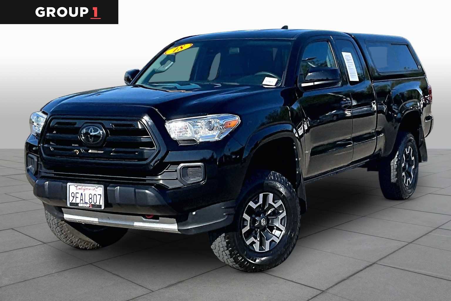 Used 2018 Toyota Tacoma SR AWD/4WD image 1