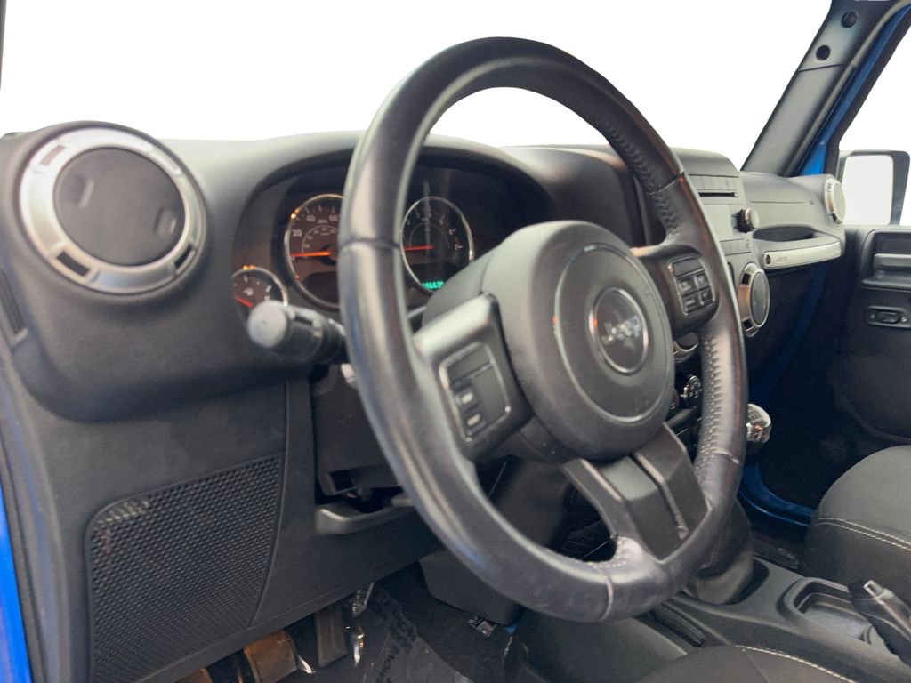 Used 2016 Jeep Wrangler Unlimited Sahara w/ Max Tow Package image 48