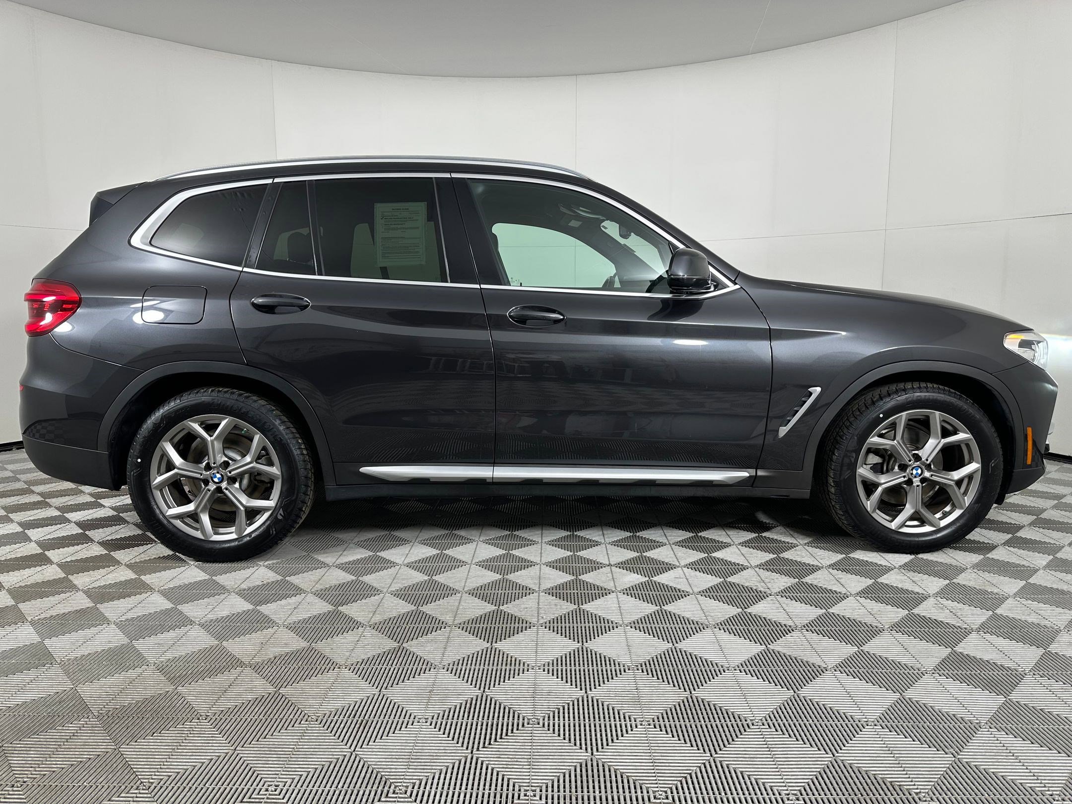 Used 2021 BMW X3 sDrive30i w/ Convenience Package image 7