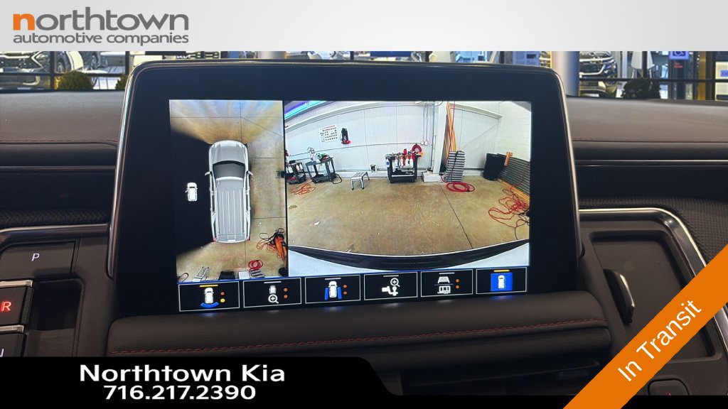 Used 2021 Chevrolet Tahoe RST w/ Luxury Package AWD/4WD image 12