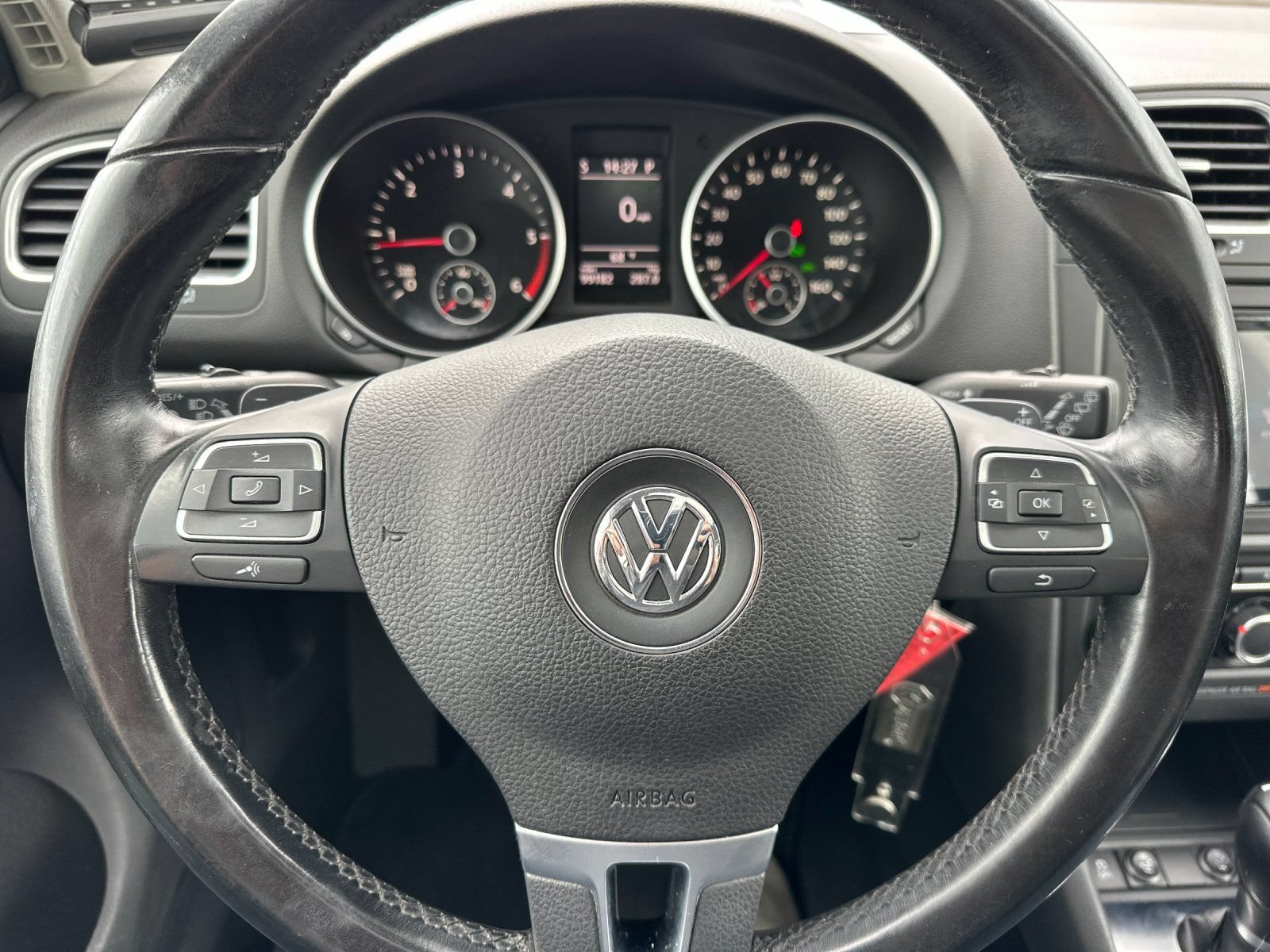 Used 2011 Volkswagen Golf TDI FWD image 23