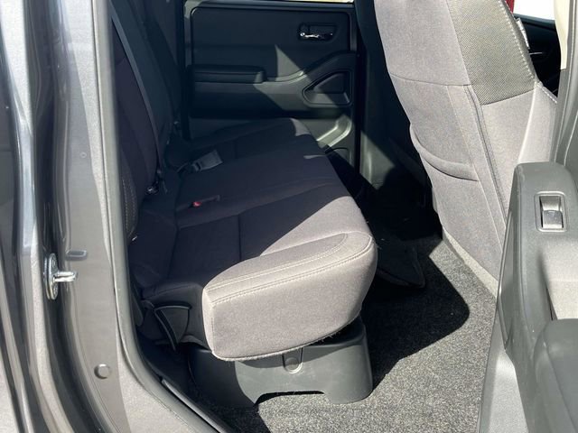 Used 2023 Nissan Frontier SV image 20