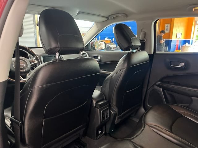 Used 2020 Jeep Compass Latitude w/ Cold Weather Group AWD/4WD image 16