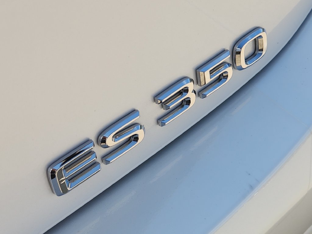 Certified 2025 Lexus ES 350 w/ Premium Package FWD image 12