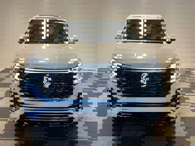 New 2026 Volkswagen Atlas SEL Premium R-Line image 2