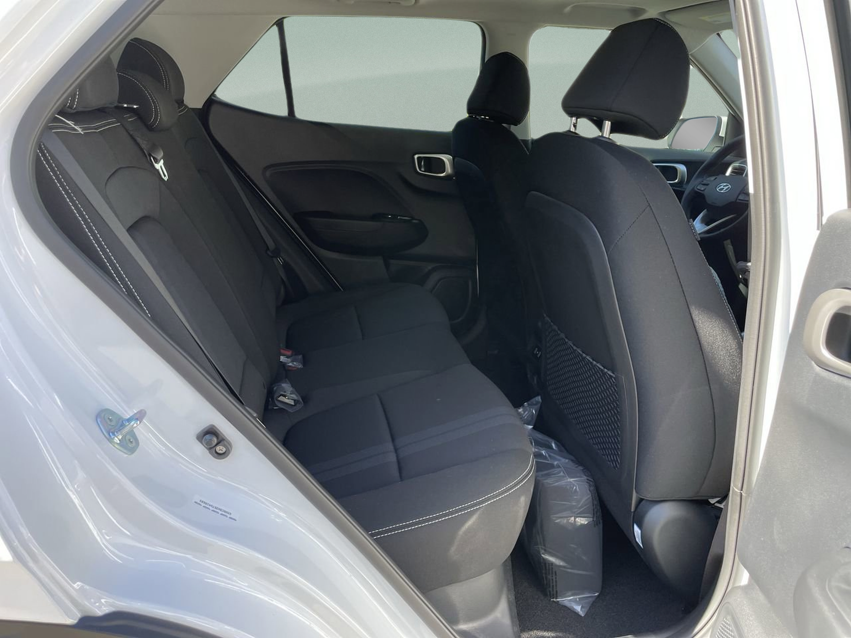 Certified 2026 Hyundai Venue SEL FWD image 18