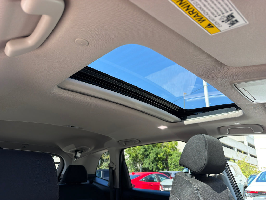 Used 2024 Honda CR-V EX image 12