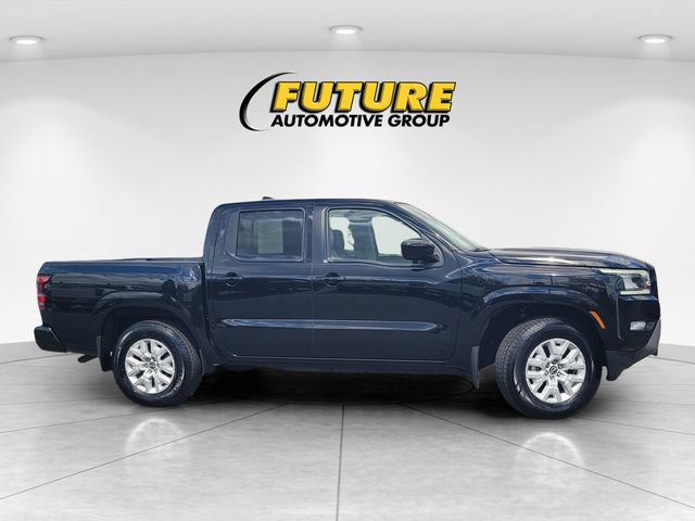 Certified 2022 Nissan Frontier SV w/ SV Premium Package RWD image 3