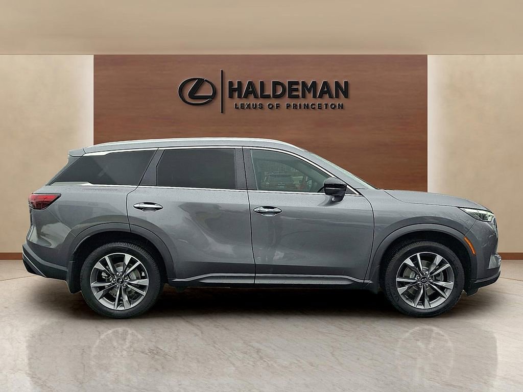 Used 2023 INFINITI QX60 Luxe image 7