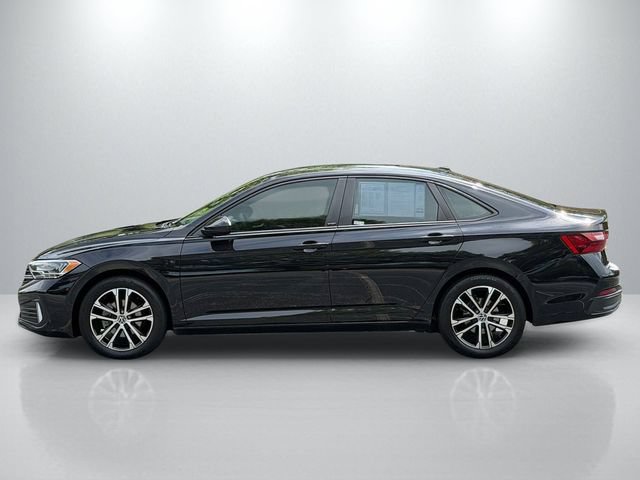 Used 2023 Volkswagen Jetta Sport FWD image 4