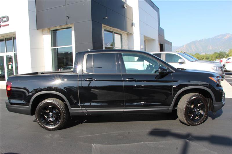 Used 2025 Honda Ridgeline Black Edition image 8