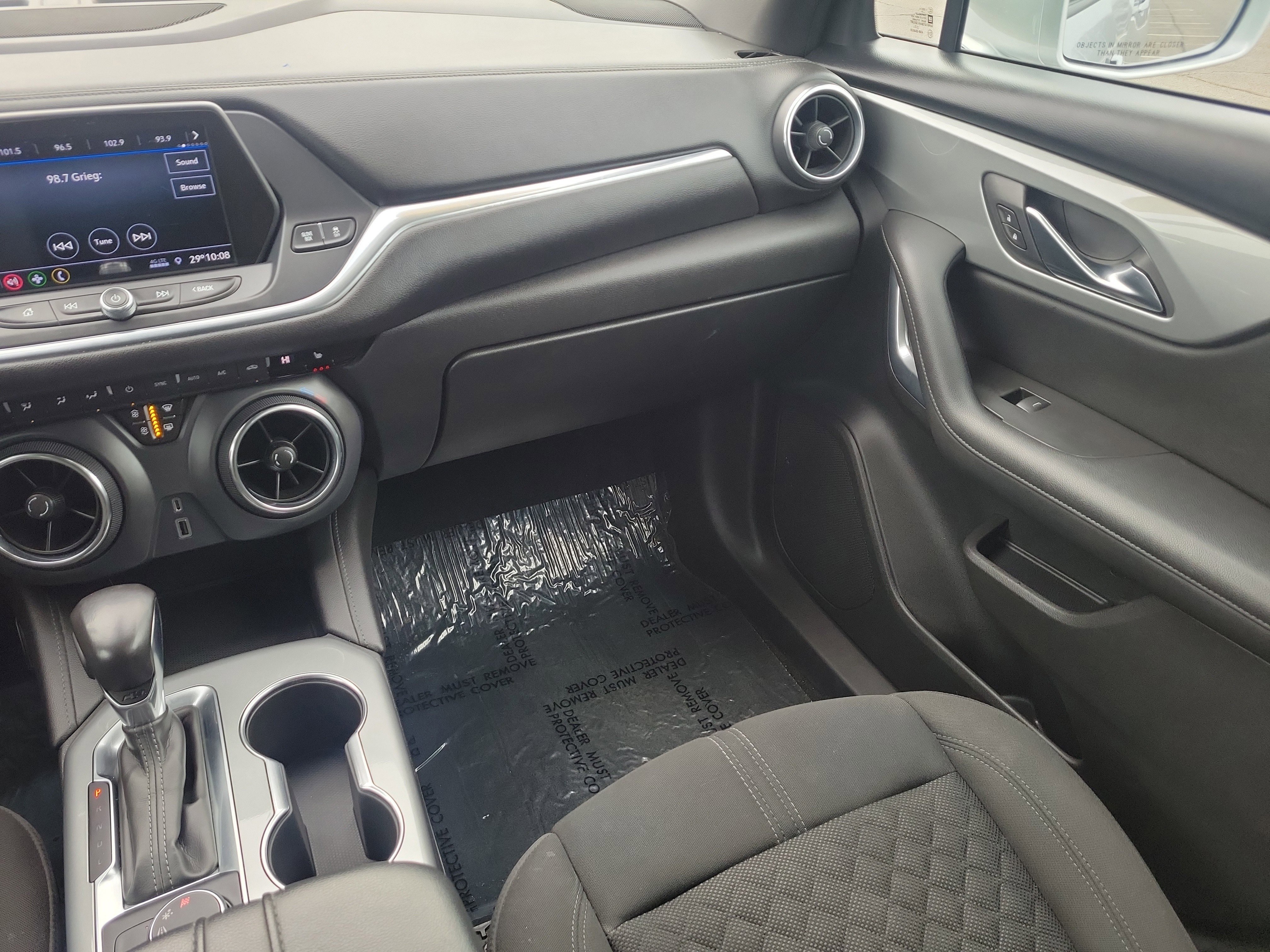 Used 2020 Chevrolet Blazer LT image 15