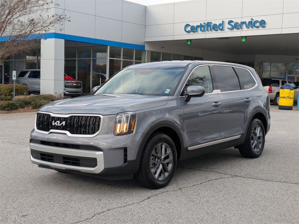 Used 2024 Kia Telluride LX image 4