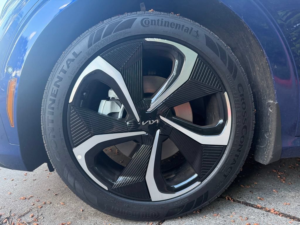 Certified 2024 Kia EV6 GT-Line AWD/4WD image 8