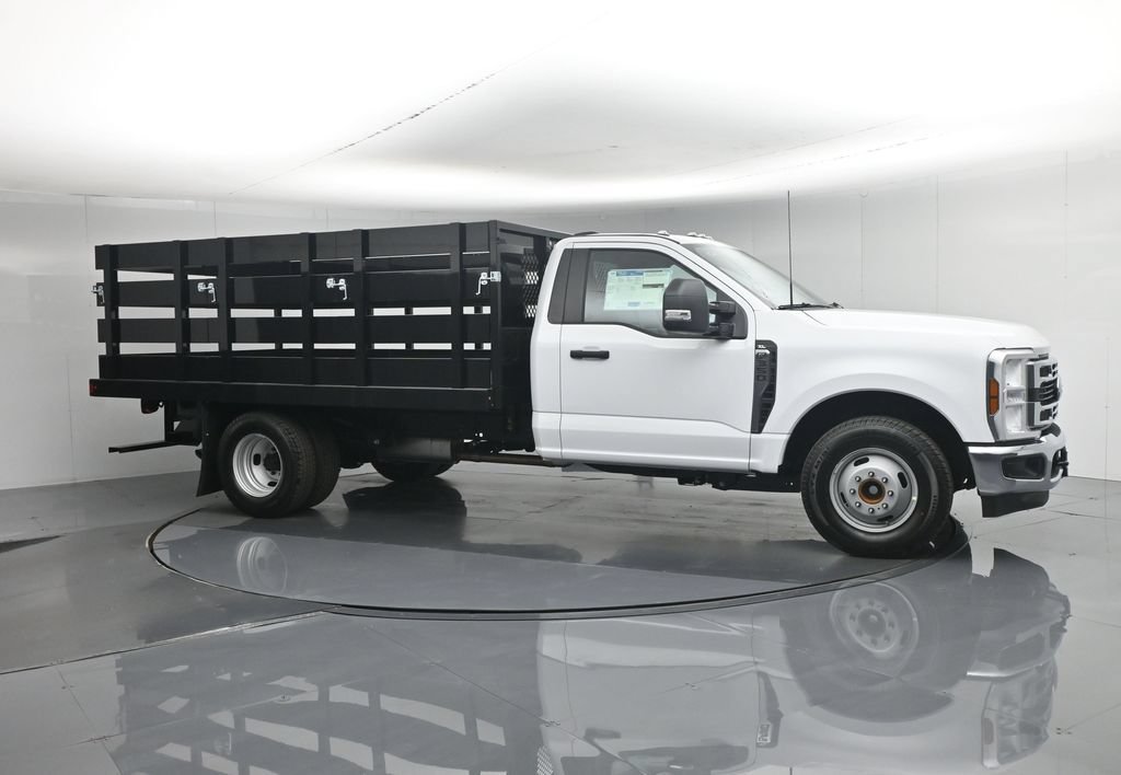 New 2026 Ford F350 XL w/ XL Chrome Package RWD image 24