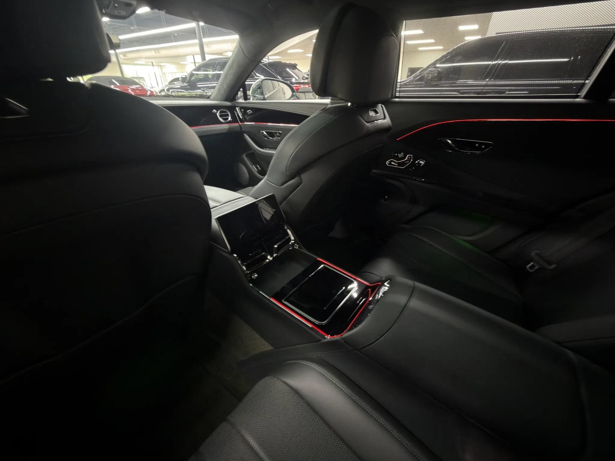 Used 2022 Bentley Flying Spur V8 AWD/4WD image 50
